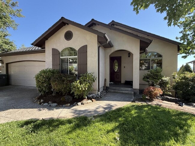 Building Photo - 1176 NE Bonny Doon Ln