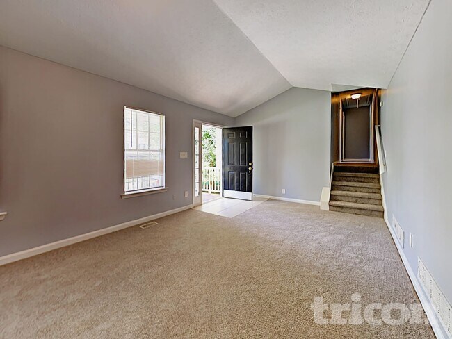 Photo - 432 Pine Valley Dr