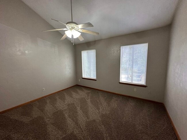 Photo - 1504 Keily Run