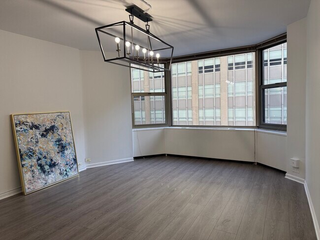 Photo - 535 N Michigan Ave Unit 1701