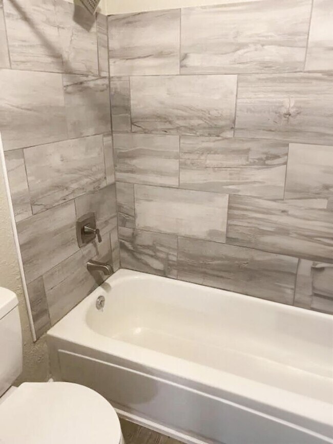 Photo - 1431 E Evans Ave Unit D