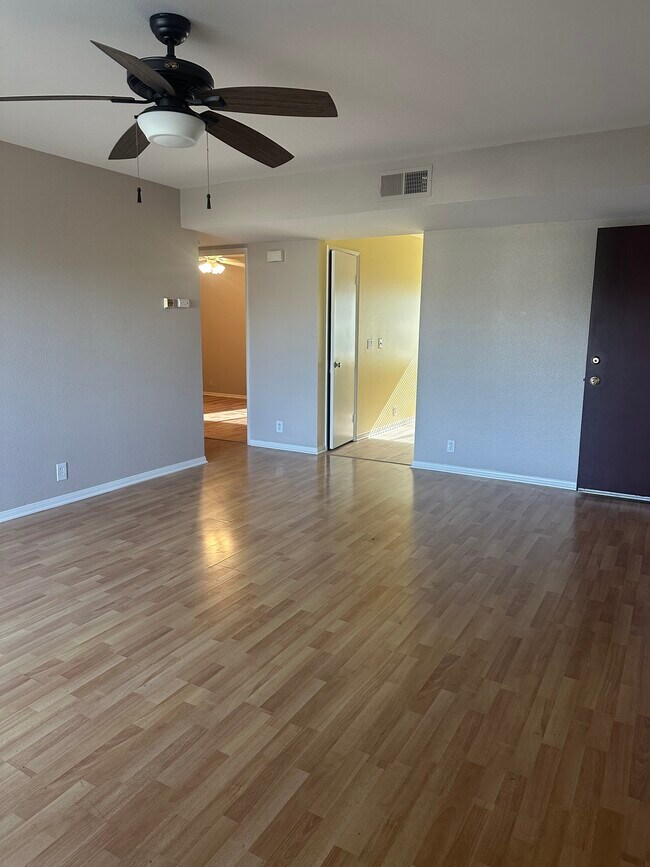 8512 Belmont St Townhome Townhome Rental in Cypress CA