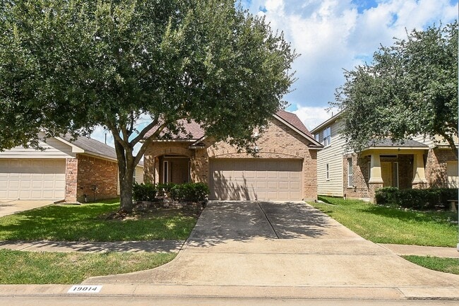 Building Photo - 19014 Walbrook Meadows Ln Rental