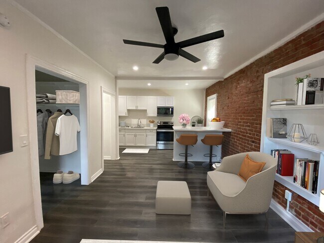 Flint 301 S Kenmore LLC - Flint 301 S Kenmore LLC Apartamentos