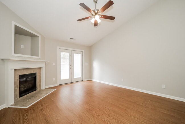 Photo - 8416 Somerton Cir