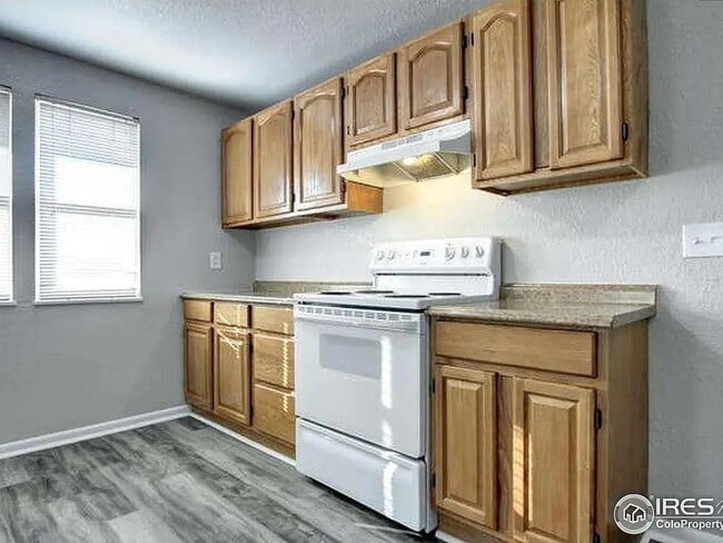 Photo - 15624 E 13th Ave