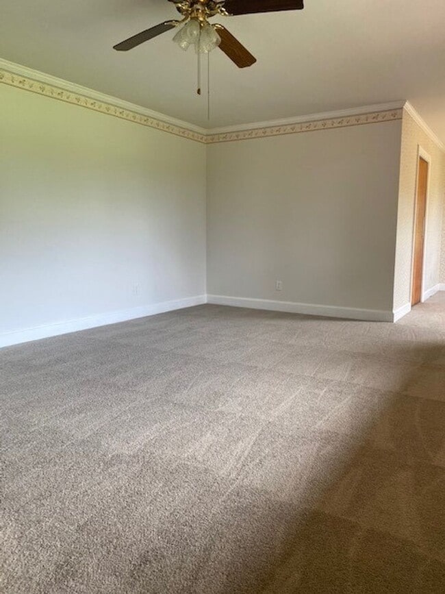 Photo - 819 Old Smith Chapel Rd