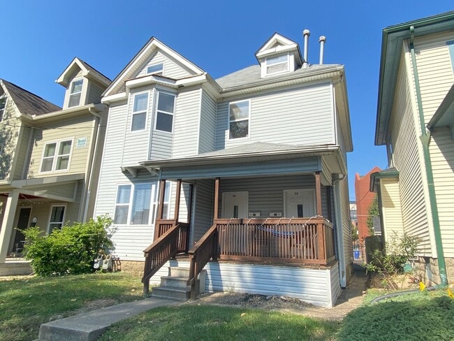Building Photo - W Norwich Ave 32-34 TNR Unit 32