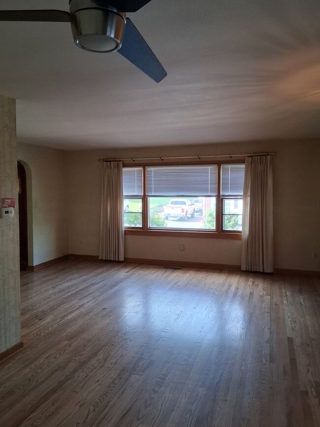 Photo - 3BR/ 2.5 Bath  Single Family Home in  Northside Neighborhood