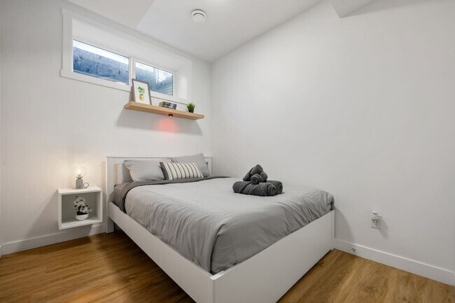 Photo - 19 Cornerstone Link NE Unit ID1318713P