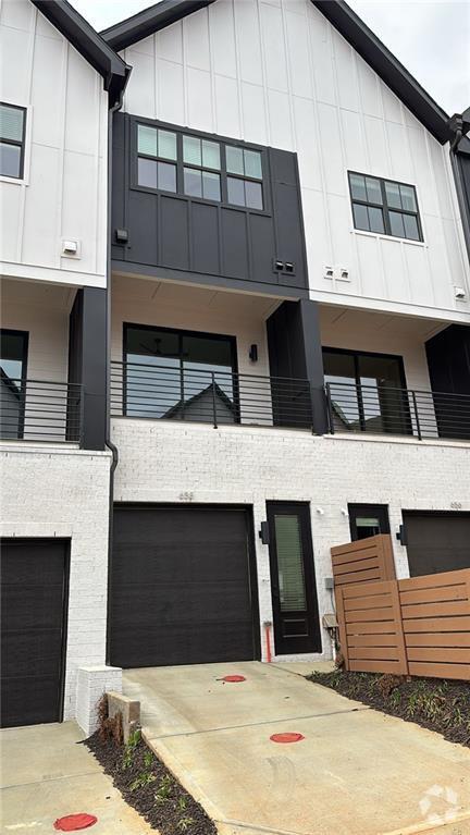 Building Photo - 658 Soul Aly St Rental