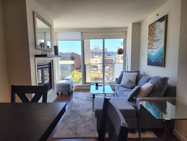 605-707 Courtney St Unit 1 Bed  plus den and bath