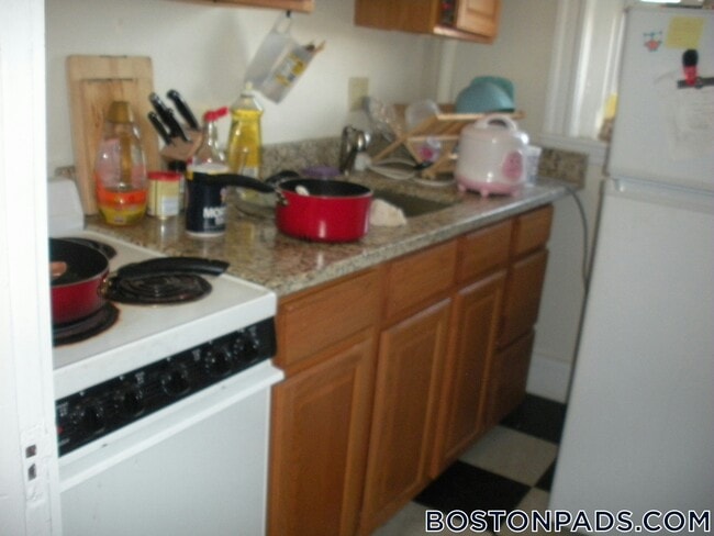 Photo - 97 St Stephen St Unit 40