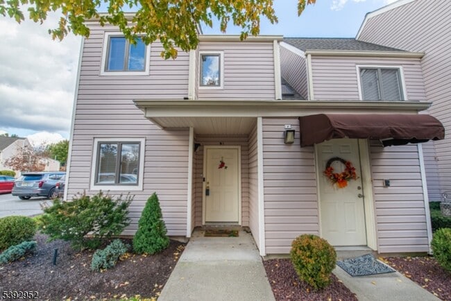 Building Photo - 136 Changebridge Rd Unit N1