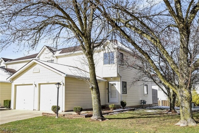 Building Photo - 5544 Beach Ct