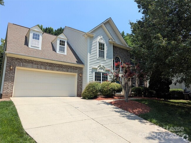 Building Photo - 7711 Epping Forest Dr Rental