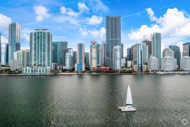 Building Photo - 1155 Brickell Bay Dr Unit 3105 Rental
