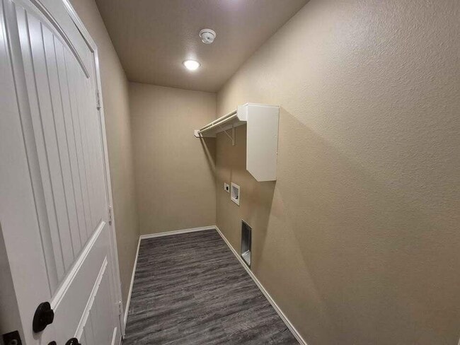 Photo - 2926 E Cornell St