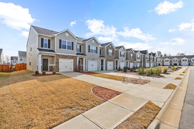 Photo - 5438 Thrasher Ln