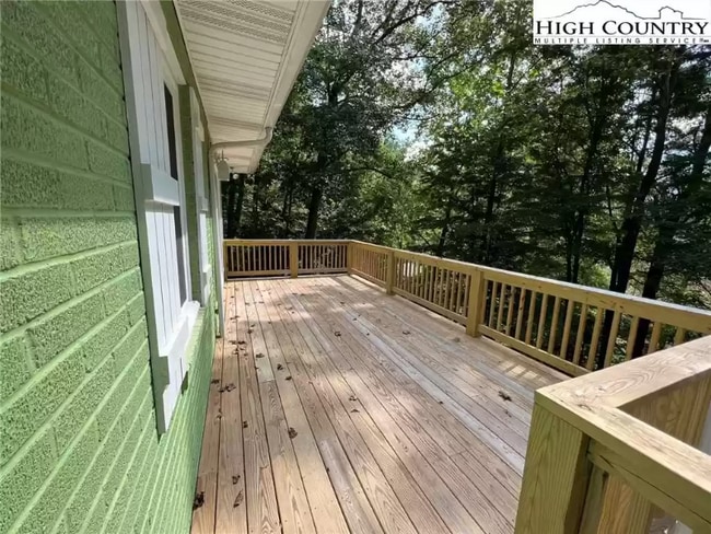 Photo - 114 S US 19e Hwy