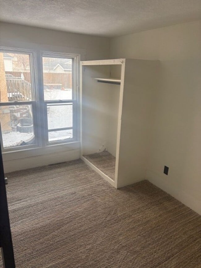 Photo - Two Bedroom Apartment in Waterloo, IA