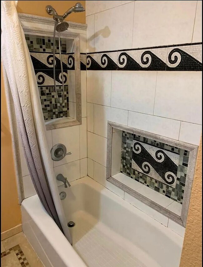 Photo - 9821 Quail Ct House