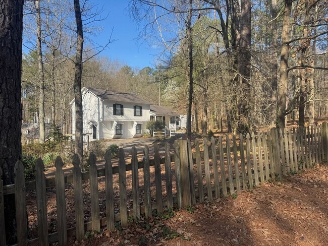 Photo - 1+ Acre of Wooded Privacy in Allatoona High School