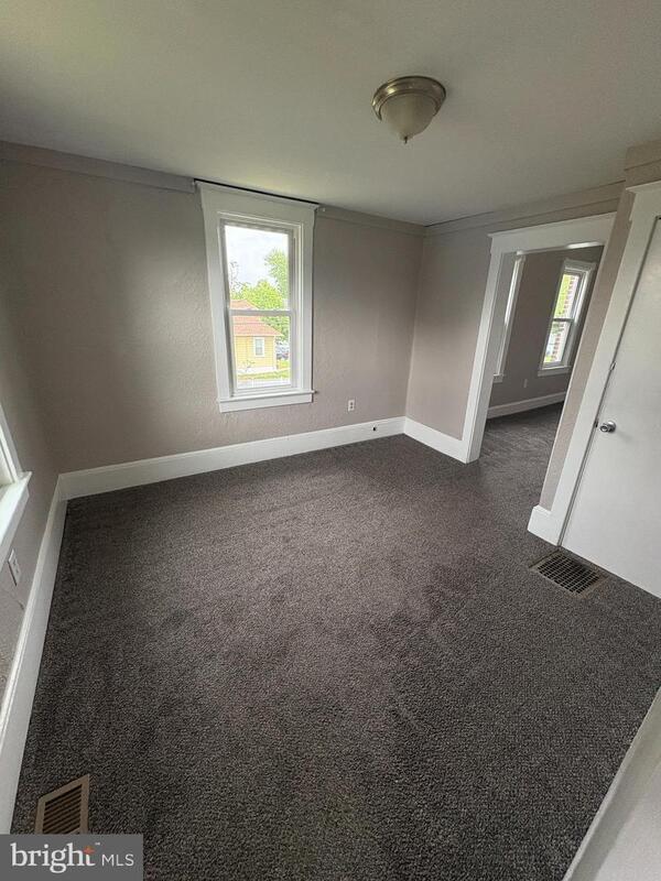 Photo - 201 Lincoln Ave Unit 2