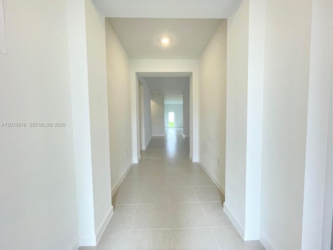 Photo - 863 SE 26th Ter