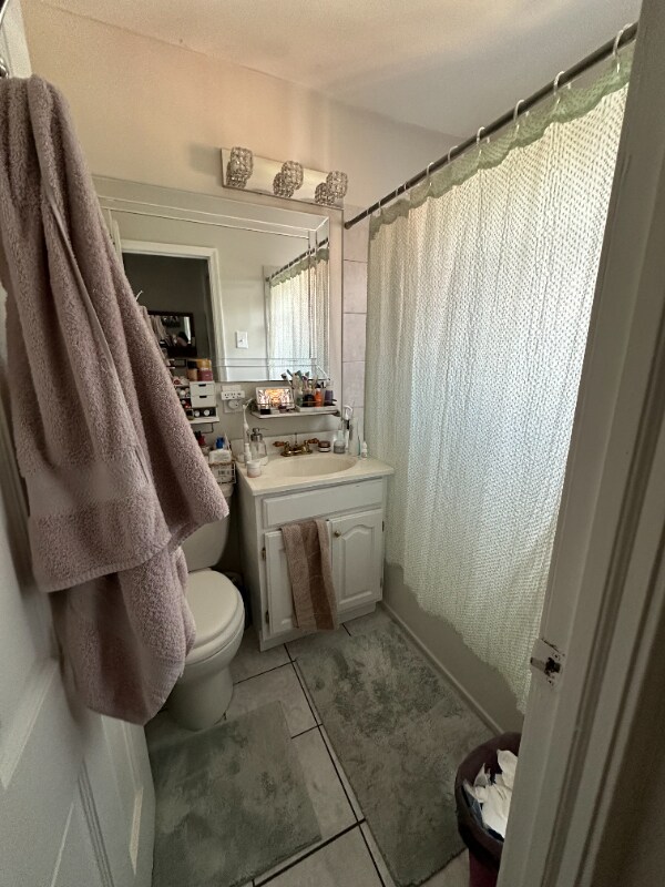 Photo - 1718 W Abingdon Dr Unidad 301