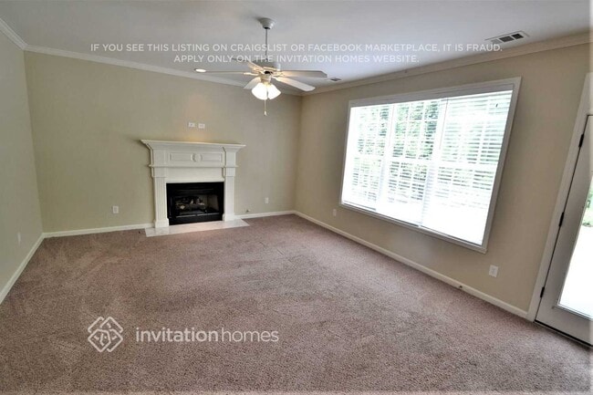 Photo - 1038 Fountain Lakes Ct