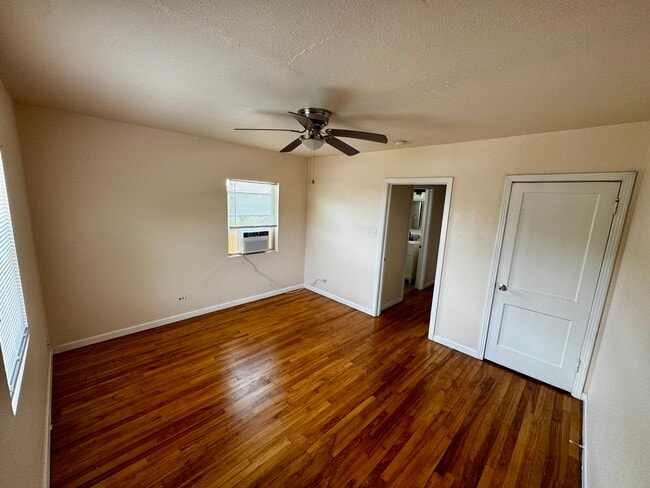 Photo - 946 W Magnolia Ave Unit 4