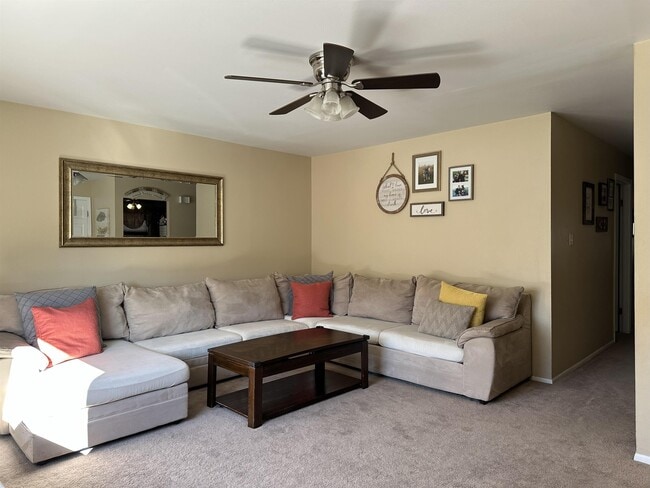 Photo - 103 E 26th St