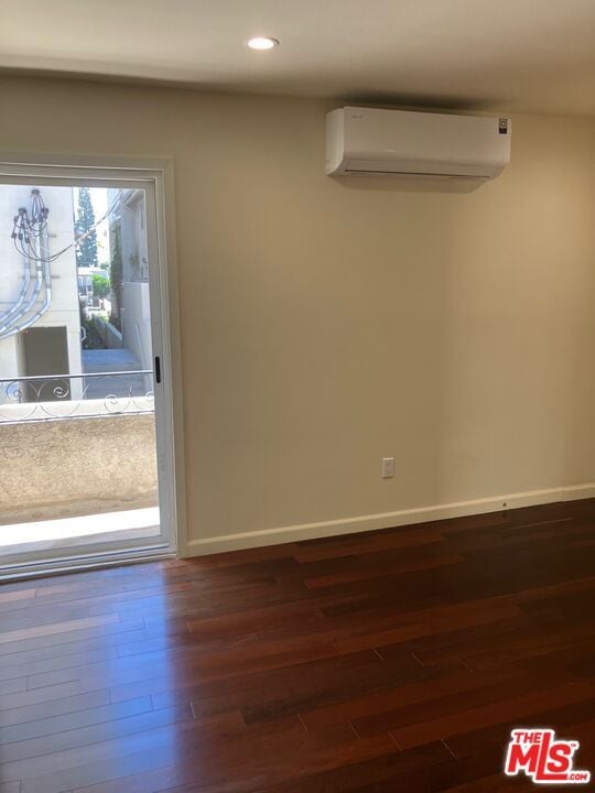 Photo - 11550 Nebraska Ave Unidad 107