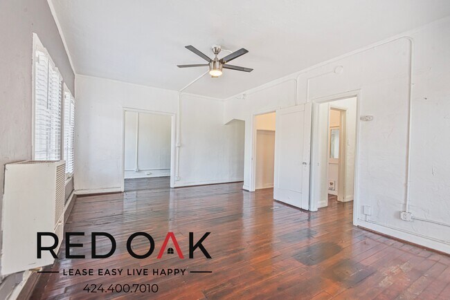 Photo - 854 S Oxford Ave Unit 102