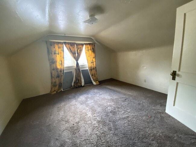 Photo - -414 Unit 414-C