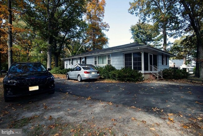 Photo - 412 Swarthmore Rd