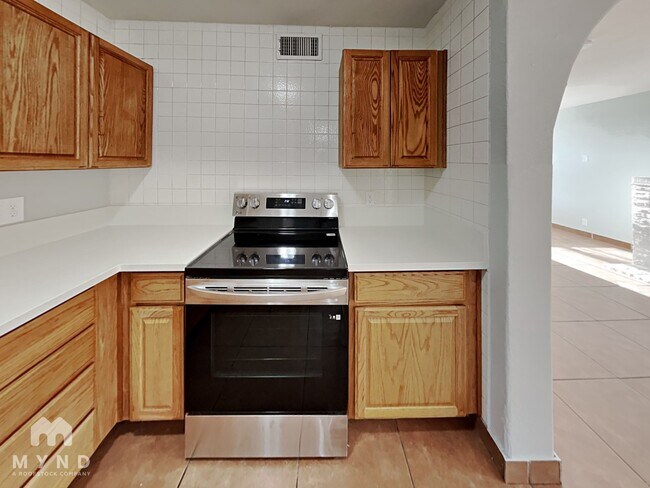 Photo - 1340 Chestnut St