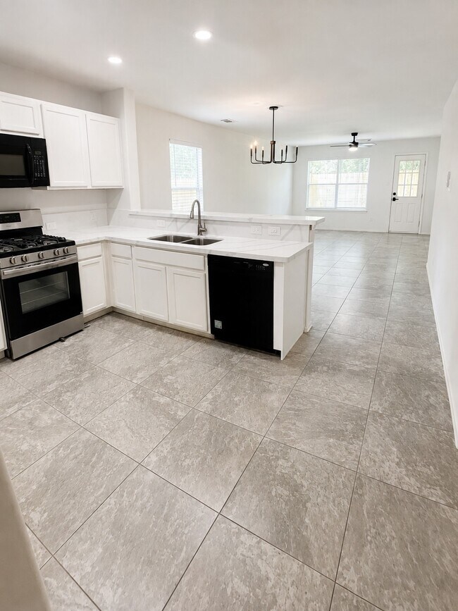 Photo - 9227 Shaded Pines Dr