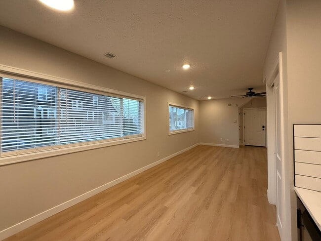 Photo - 55 W Oakland Ave Unit 55 W. Oakland Ave. #1