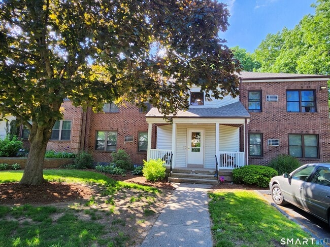 Photo - 96 Wellington Dr Unit 96