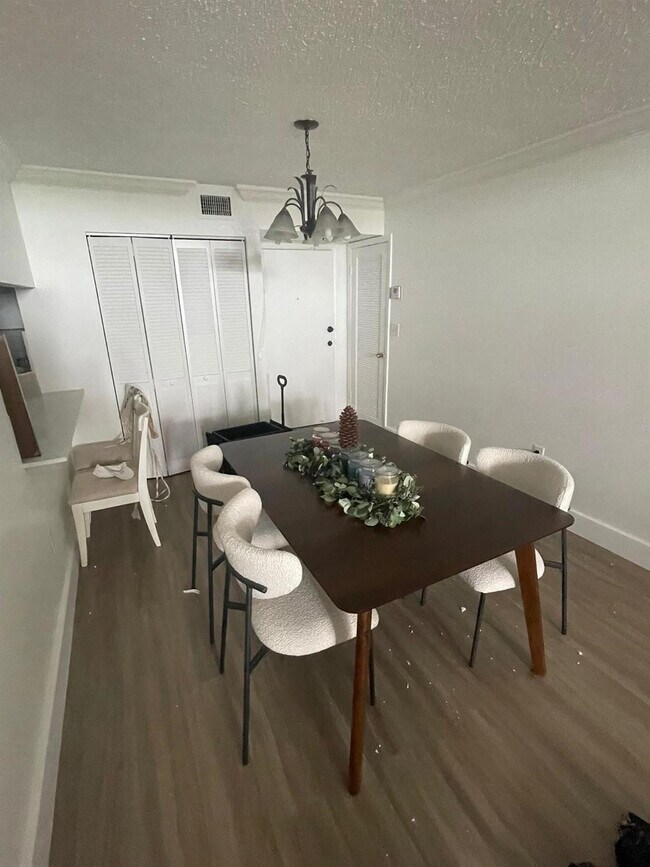 Photo - 7040 Coral Wy