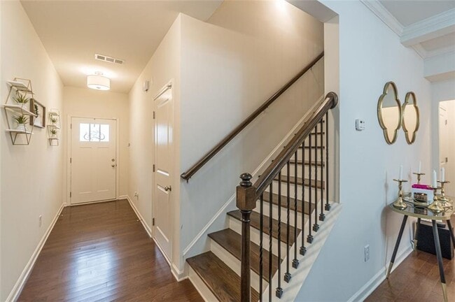 Photo - 1506 River Oak Ln