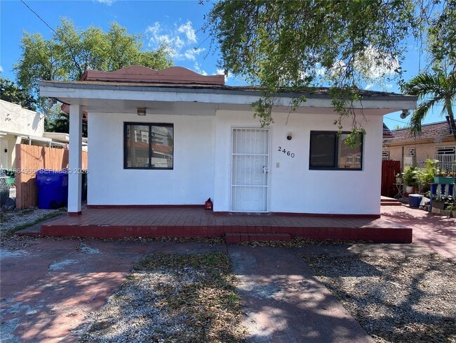 Photo - 2460 NW 15th St Unidad 1