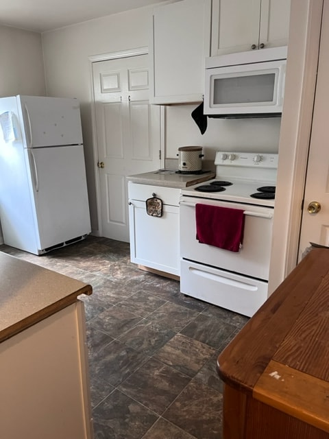 Building Photo - 1220 S Roxboro St Rental