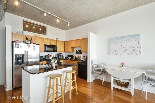Photo - 1000 N Kingsbury St Unit 0606