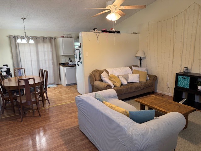 Living room/dining room/kitchen - 1205 Nimitz Ct Unit 1203 Nimitz Ct