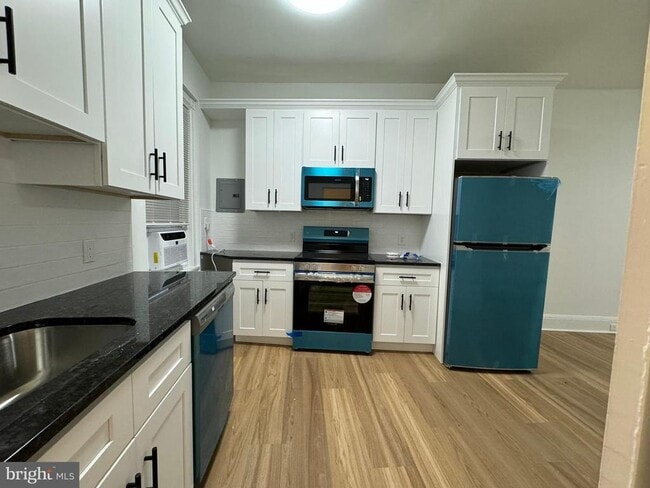 Photo - 1 N Main St Unit 2R