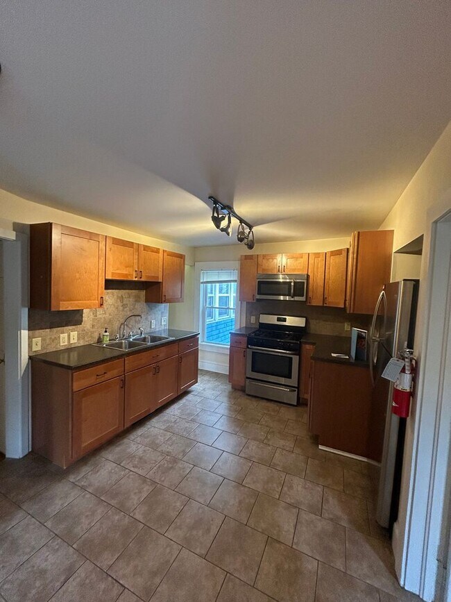 206 N Winooski Ave Unit B