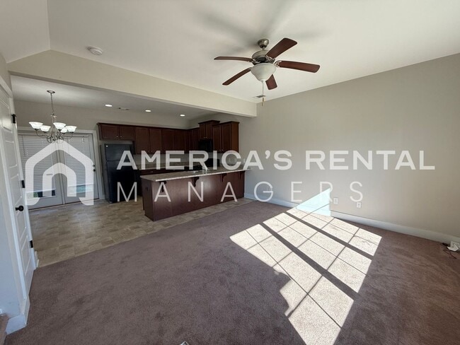 Photo - 580 Polo Way